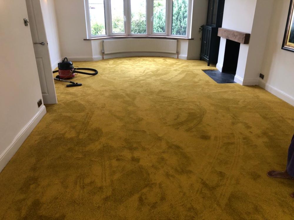 Photo of installation of Abingdon Caress Old Gold in Dagenham RM9